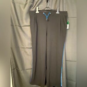 Black Capri dress pants